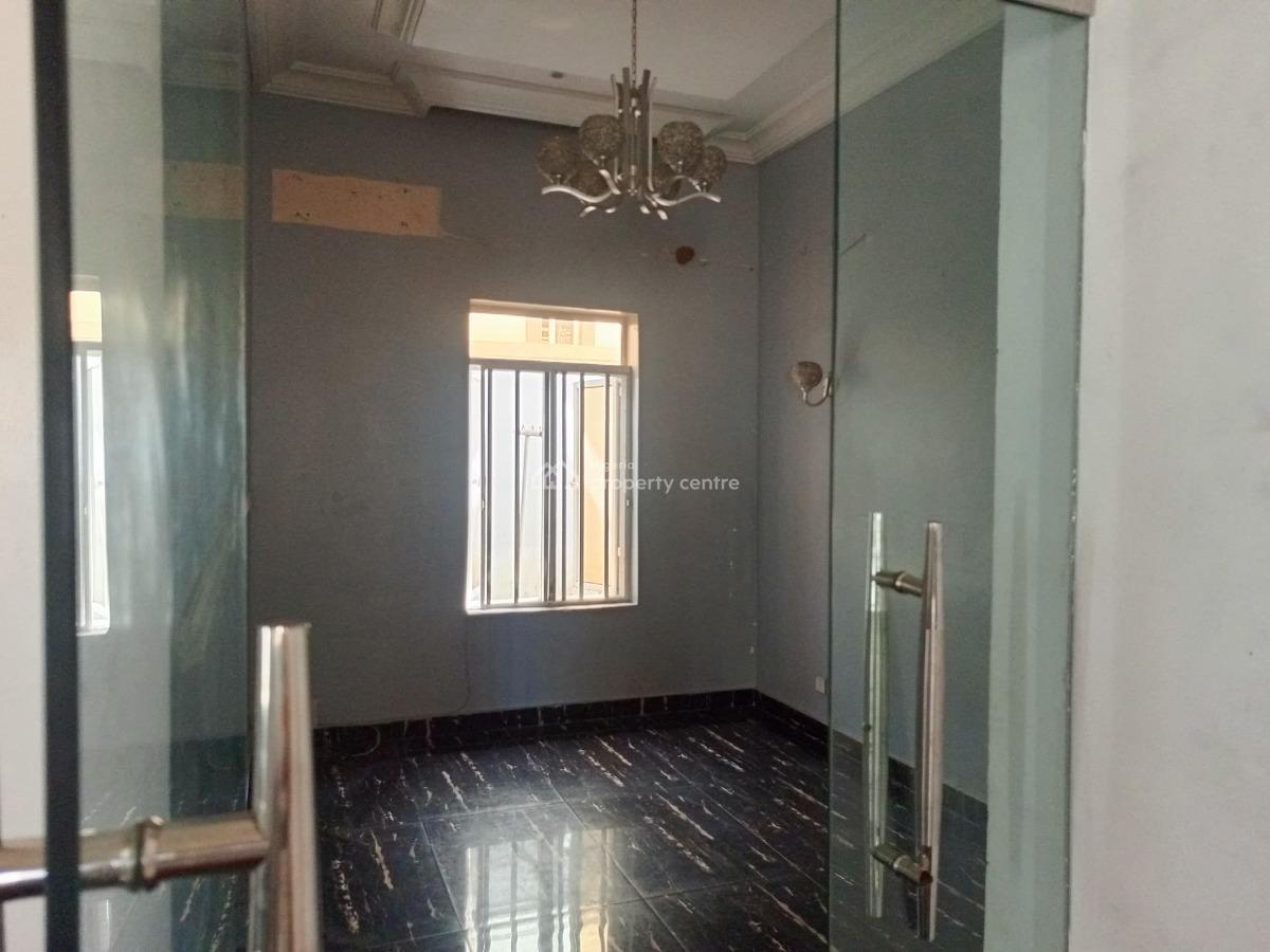 Self Compound 5 Bedroom Duplex with Bq, Chevron, Lekki, Lagos, Detached Duplex for Rent