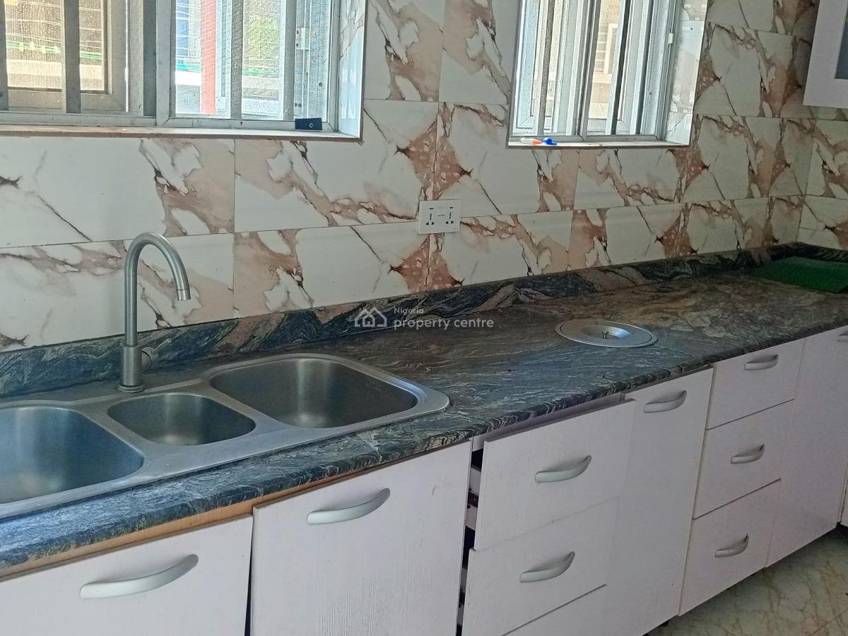 Self Compound 5 Bedroom Duplex with Bq, Chevron, Lekki, Lagos, Detached Duplex for Rent