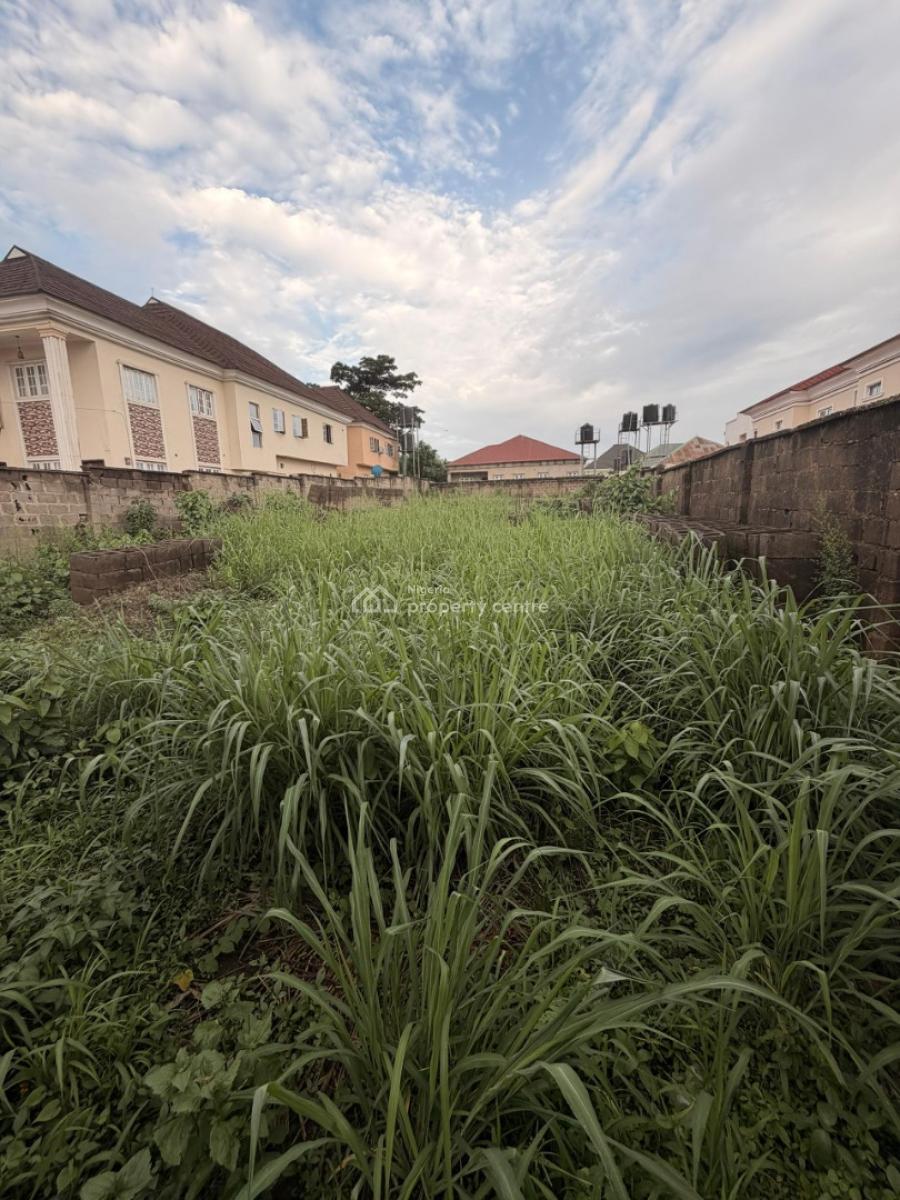 700sqm Land Available, Location: Kolapo Ishola Phase 1, Ibadan, Oyo, Land for Sale