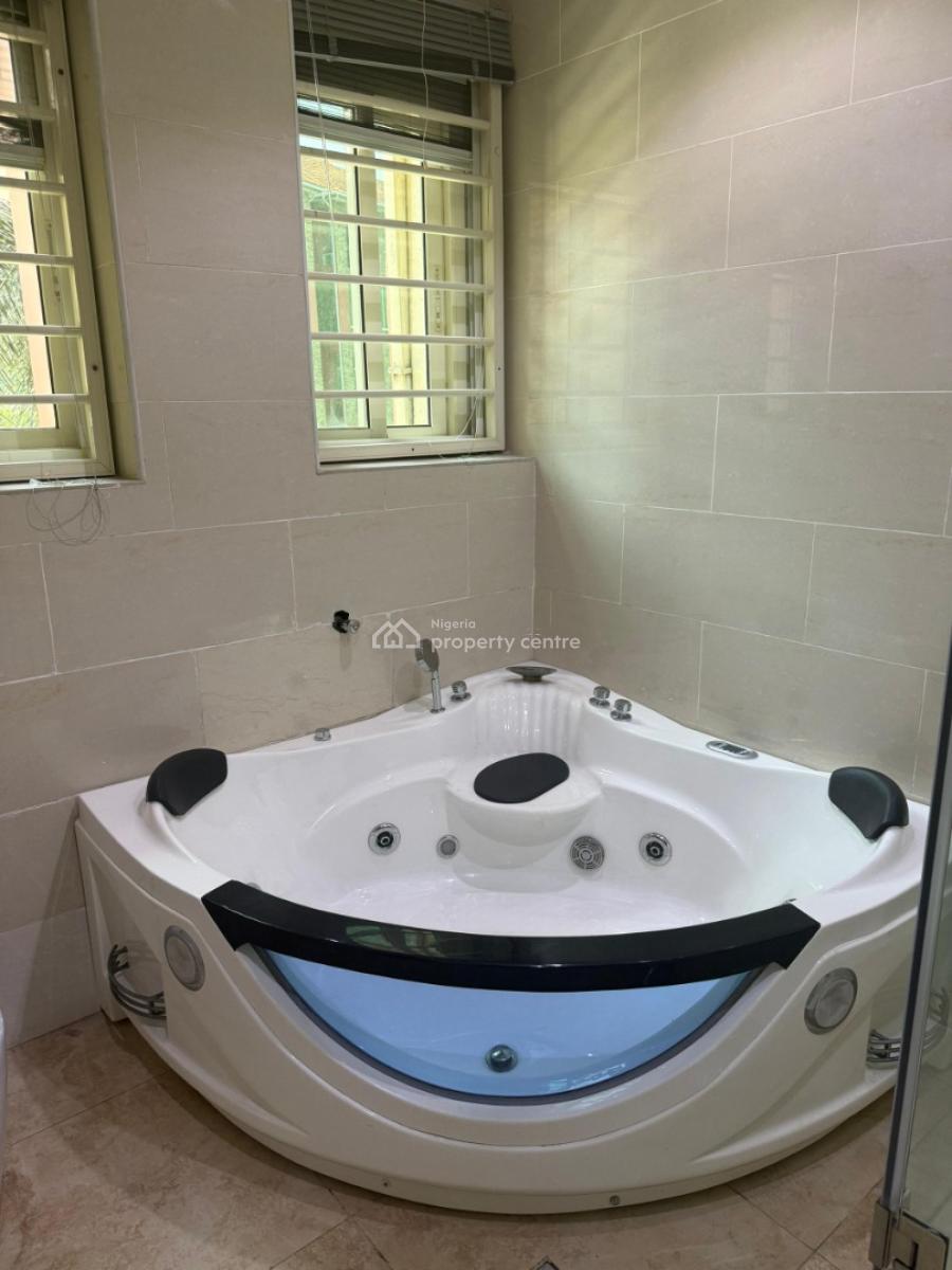 Tastefully Finished 3 Bedroom Flat with Bq, Old Ikoyi, Ikoyi, Lagos, Flat / Apartment for Rent