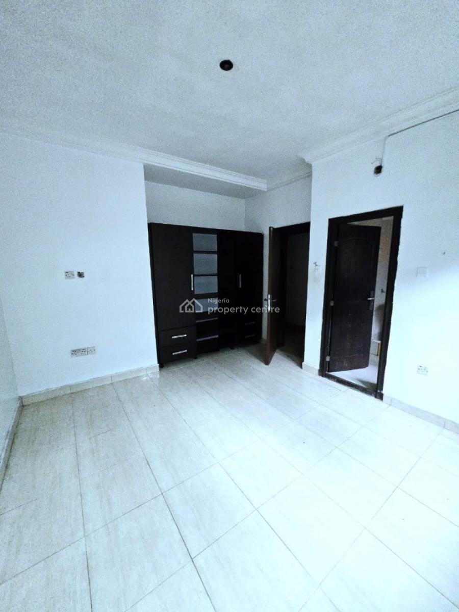 Self Service Ground Floor 2 Bedroom Apartment, Lekki Phase 1, Lekki, Lagos, Flat / Apartment for Rent