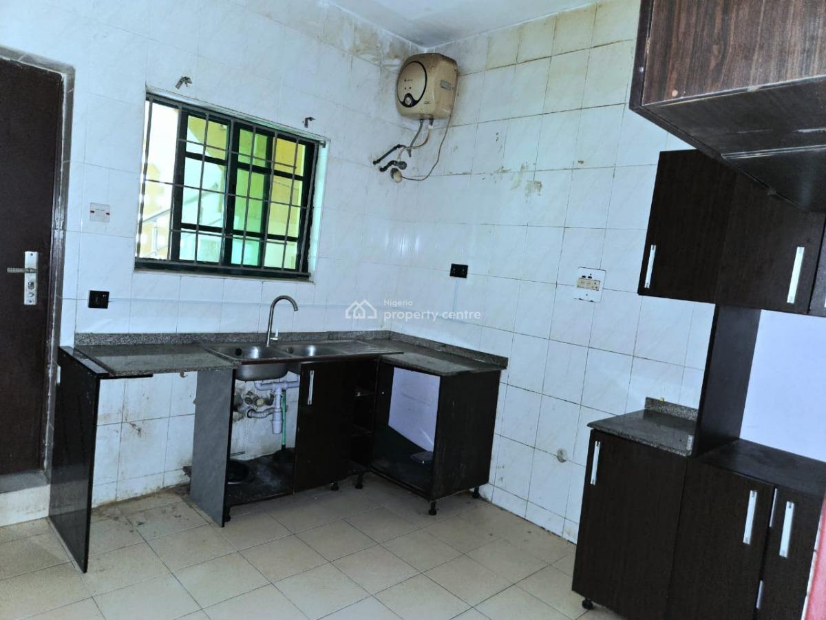 Self Service Ground Floor 2 Bedroom Apartment, Lekki Phase 1, Lekki, Lagos, Flat / Apartment for Rent