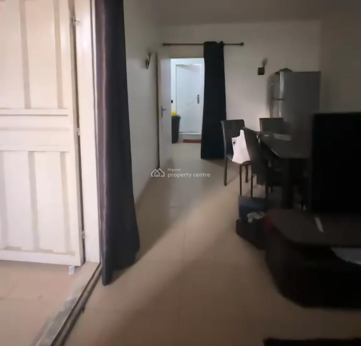 Spacious 1 Bedroom Flat, 1st Floor, with Balcony & Dinning, Waue Zone[tarred Ed, Wuse, Abuja, Flat / Apartment for Rent