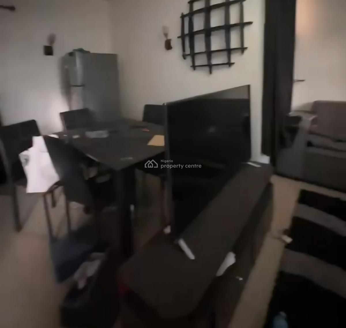 Spacious 1 Bedroom Flat, 1st Floor, with Balcony & Dinning, Waue Zone[tarred Ed, Wuse, Abuja, Flat / Apartment for Rent