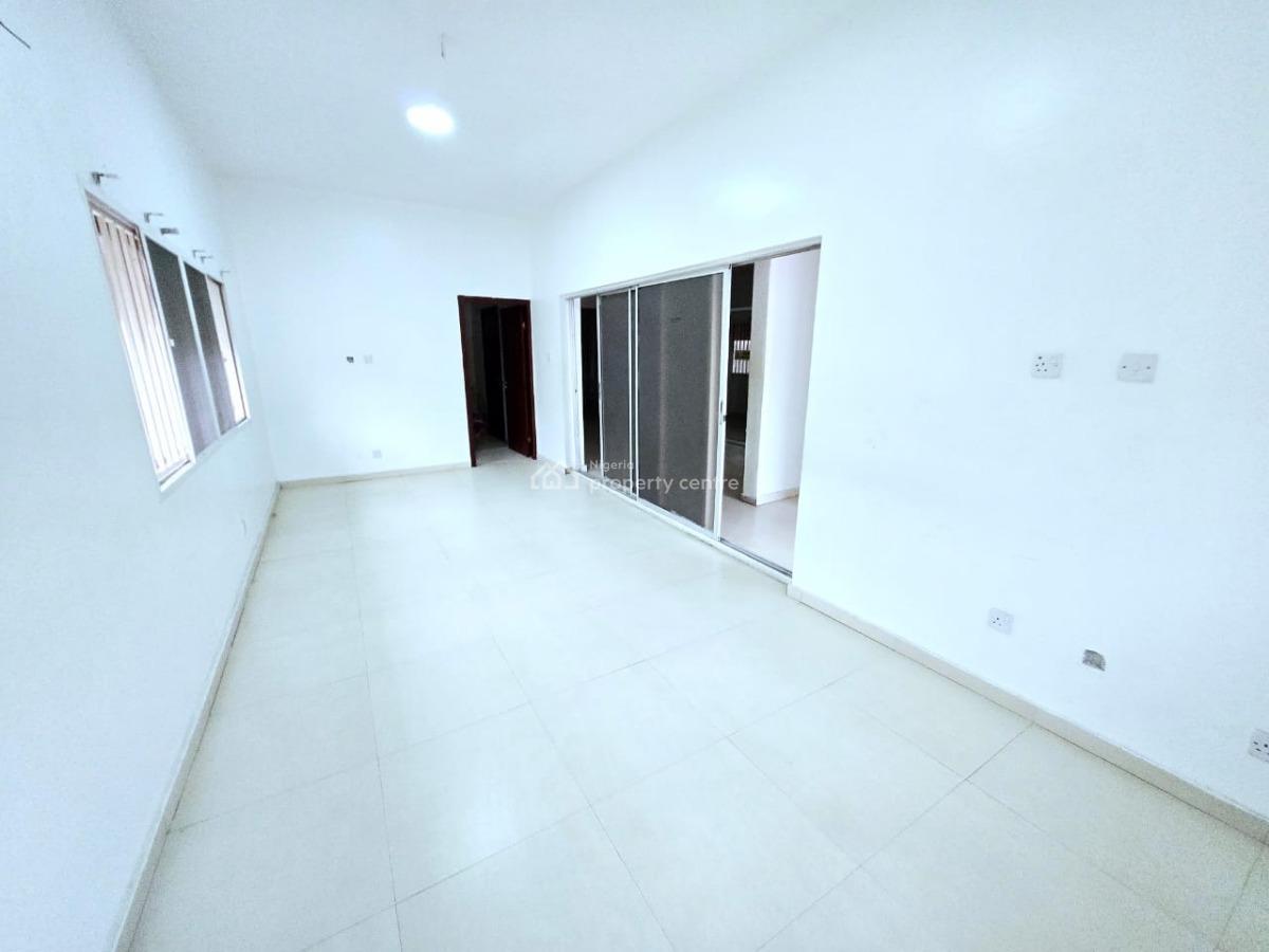 Spacious 3 Bedroom Apartment for Commercial, Victoria Island (vi), Lagos, Office Space for Rent