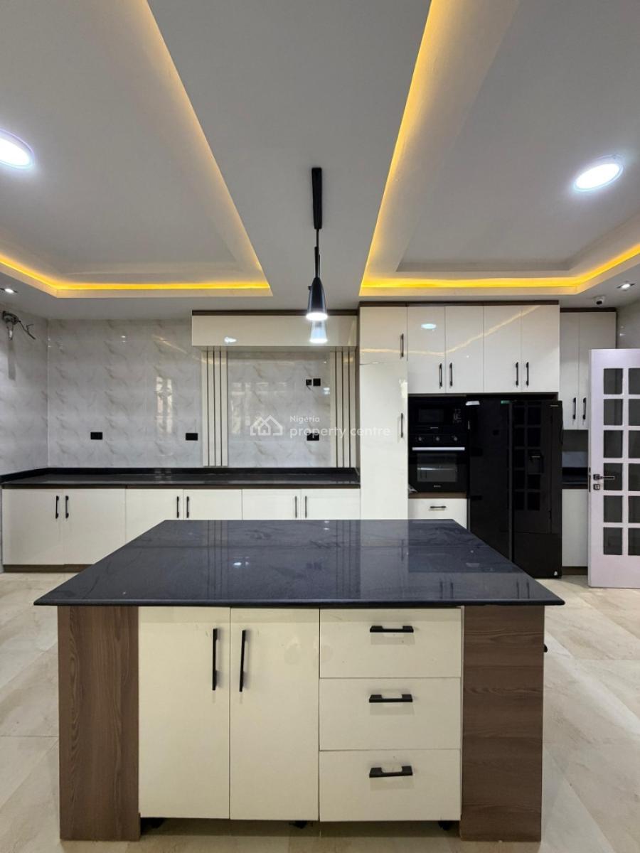 Elegant 6 B/r Detached House, Ajah, Lagos, Detached Duplex for Sale