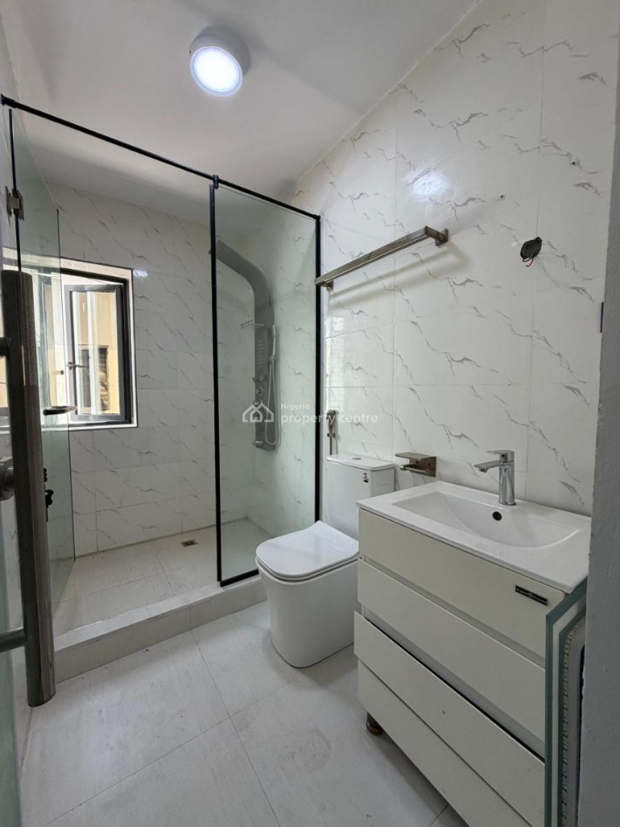 Elegant 6 B/r Detached House, Ajah, Lagos, Detached Duplex for Sale