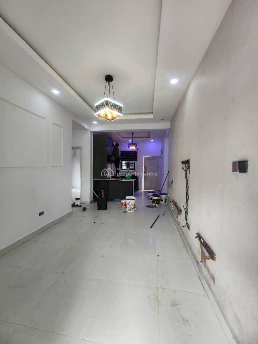 Well Maintained Serviced 2 Bedroom Apartment with Pool, Ikate, Lekki, Lagos, Flat / Apartment for Rent