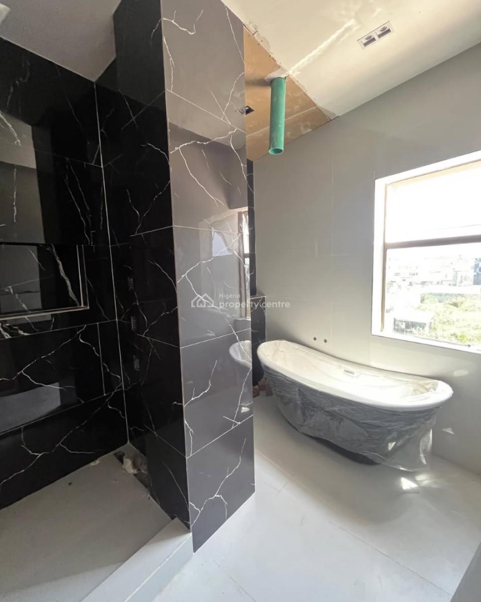 4 Bedroom Apartment + Bq, Conservation, Lekki, Lagos, Block of Flats for Sale