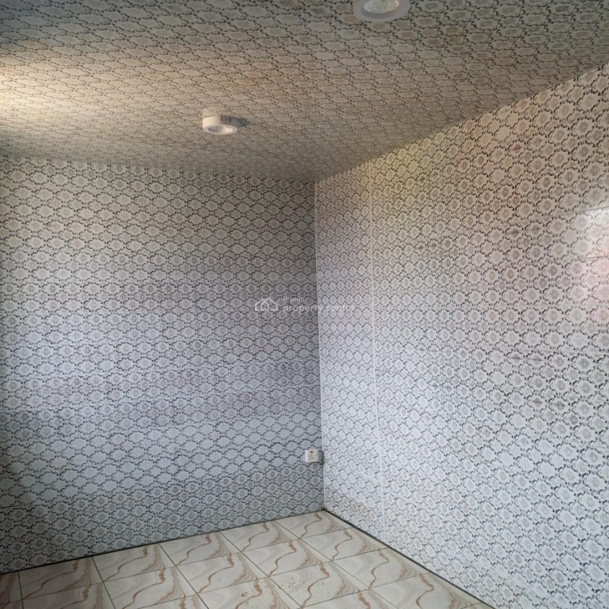Sharp and Serene Shop, Ado Road, Ado, Ajah, Lagos, Shop for Rent