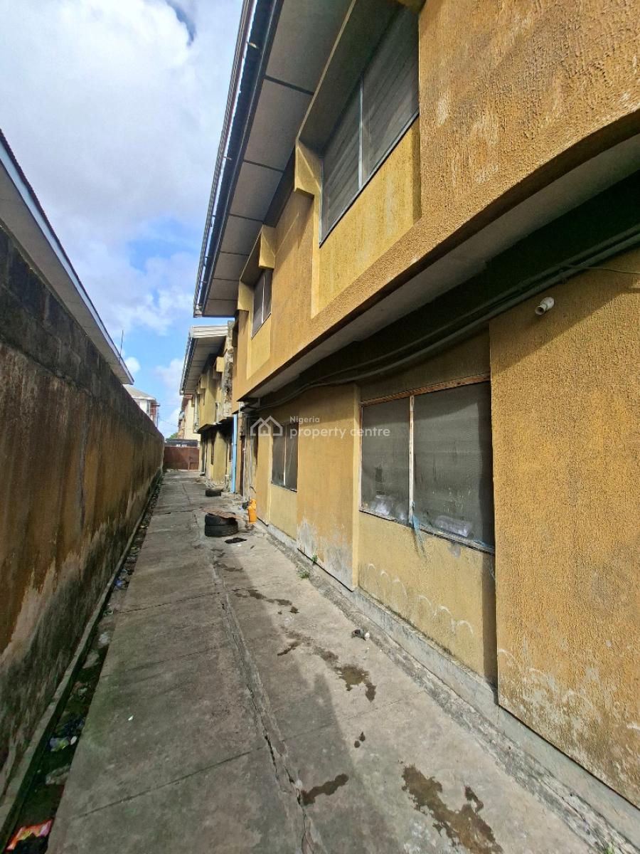 Strong and Standard Block of 4 Flats with  C of O, Market Square, Ago Palace, Isolo, Lagos, Block of Flats for Sale