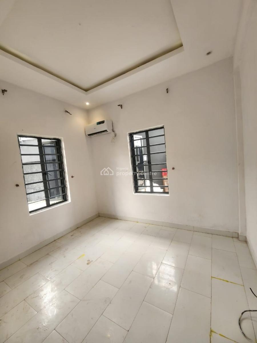 Well Maintained Serviced 2 Bedroom Apartment with Acs & Swimming Pool., Ikate, Lekki, Lagos, Flat / Apartment for Rent