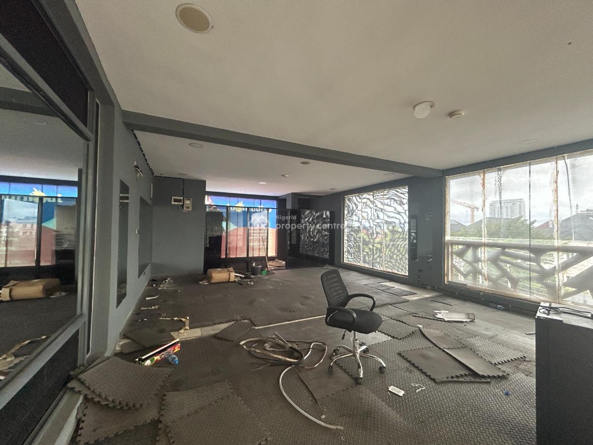 Luxury and Spacious Shop Space., Lekki Phase 1, Lekki, Lagos, Shop for Rent