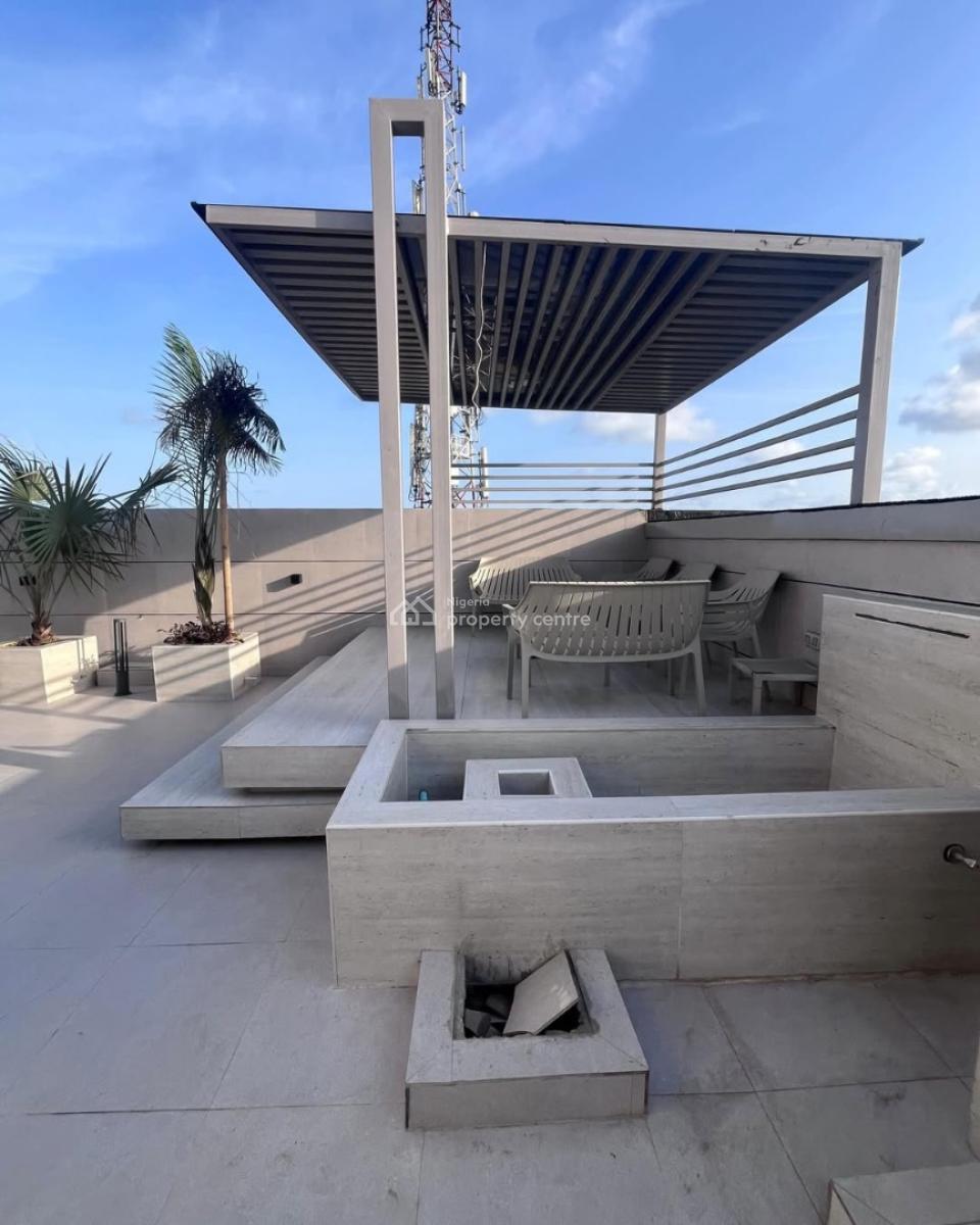 2 Bedroom Penthouse + Bq, Lekki Phase 1, Lekki, Lagos, Block of Flats for Sale