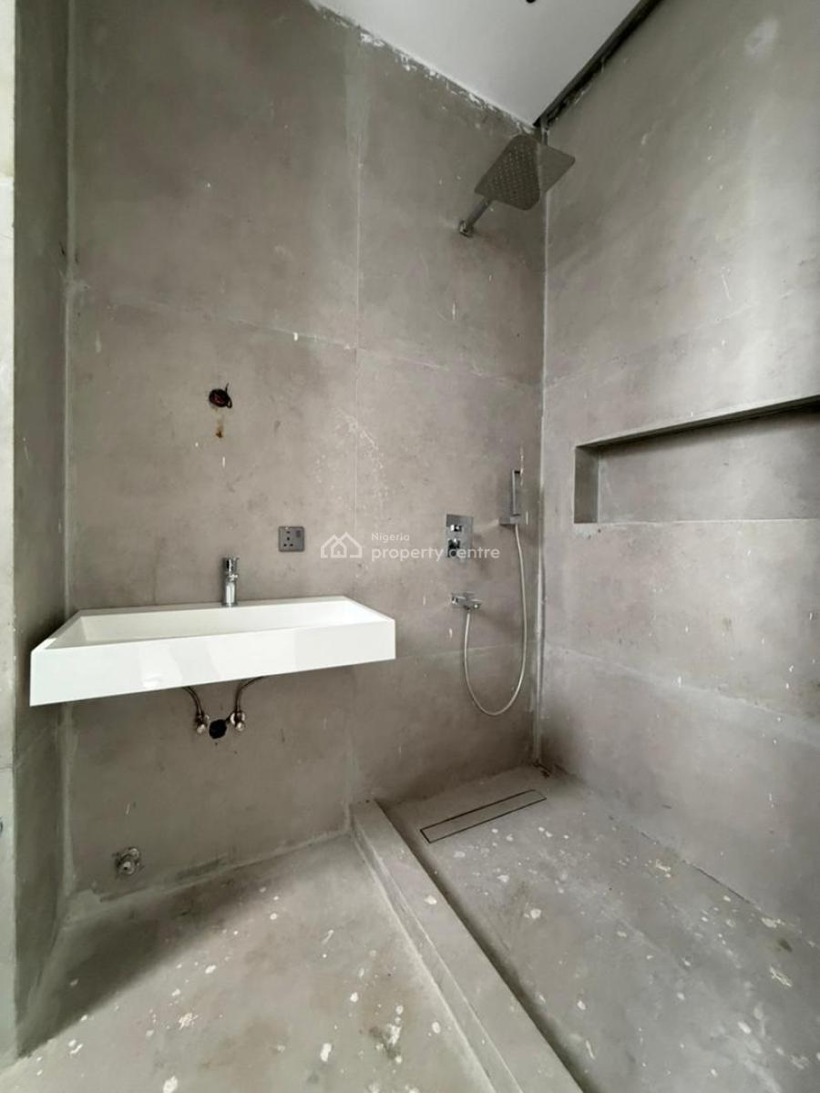 Spacious 6-bedroom Detached House, Lekki Phase 1, Lekki, Lagos, Detached Duplex for Sale