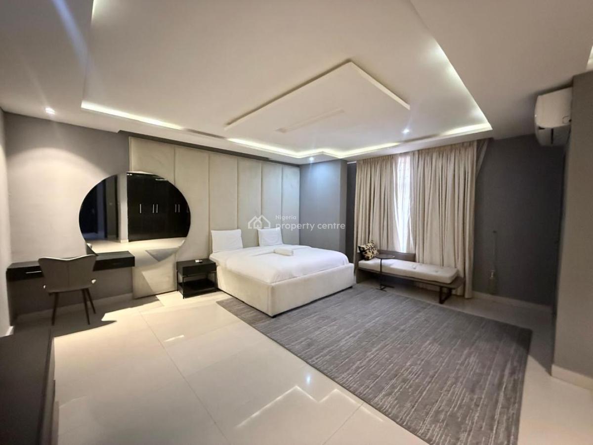 Beautiful 3 Bedroom Fully Furnished Apartment with Bq, Banana Island Road, Ikoyi, Lagos, Flat / Apartment for Rent