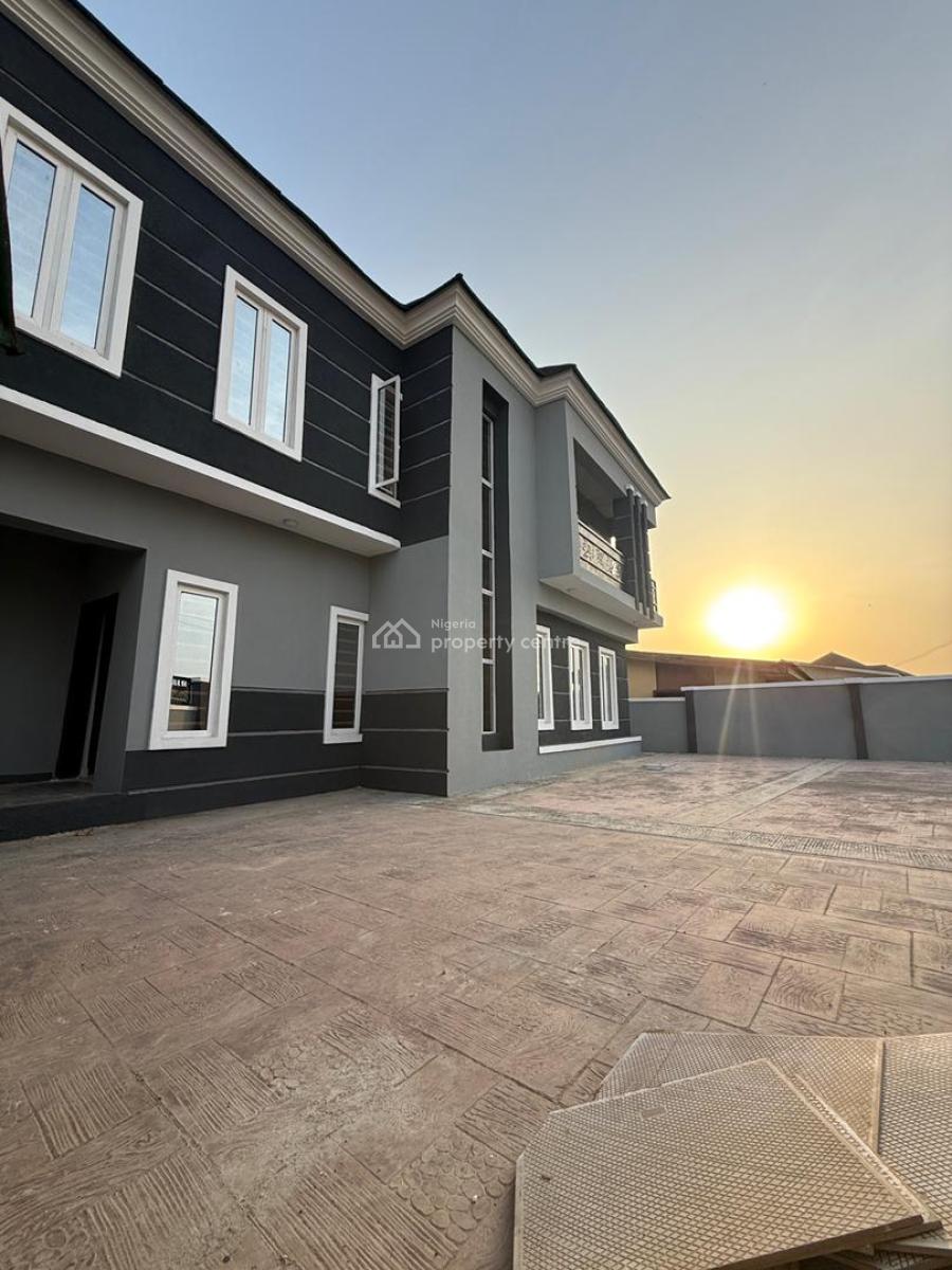 Newly Built 5 Bedroom Duplex with an Attached Room Bq;, Airforce Estate (bashorun Housing Estate), Akobo, Ibadan., Ibadan, Oyo, House for Sale