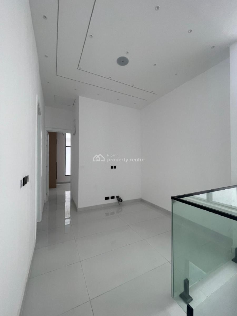 Excellent 4bedroom Duplex with a Bq and a Pool, Chevron, Lekki, Lagos, Detached Duplex for Sale