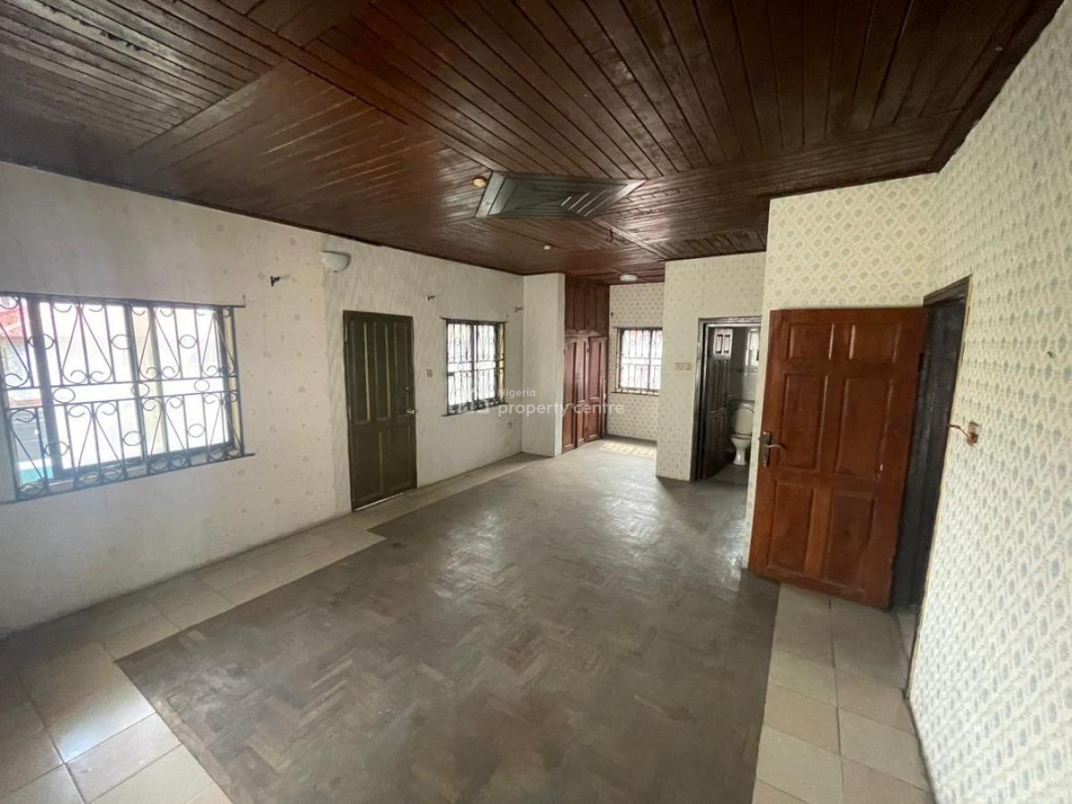 4 Bedrooms Detected Duplex, Omole Phase 2, Ikeja, Lagos, Detached Duplex for Rent