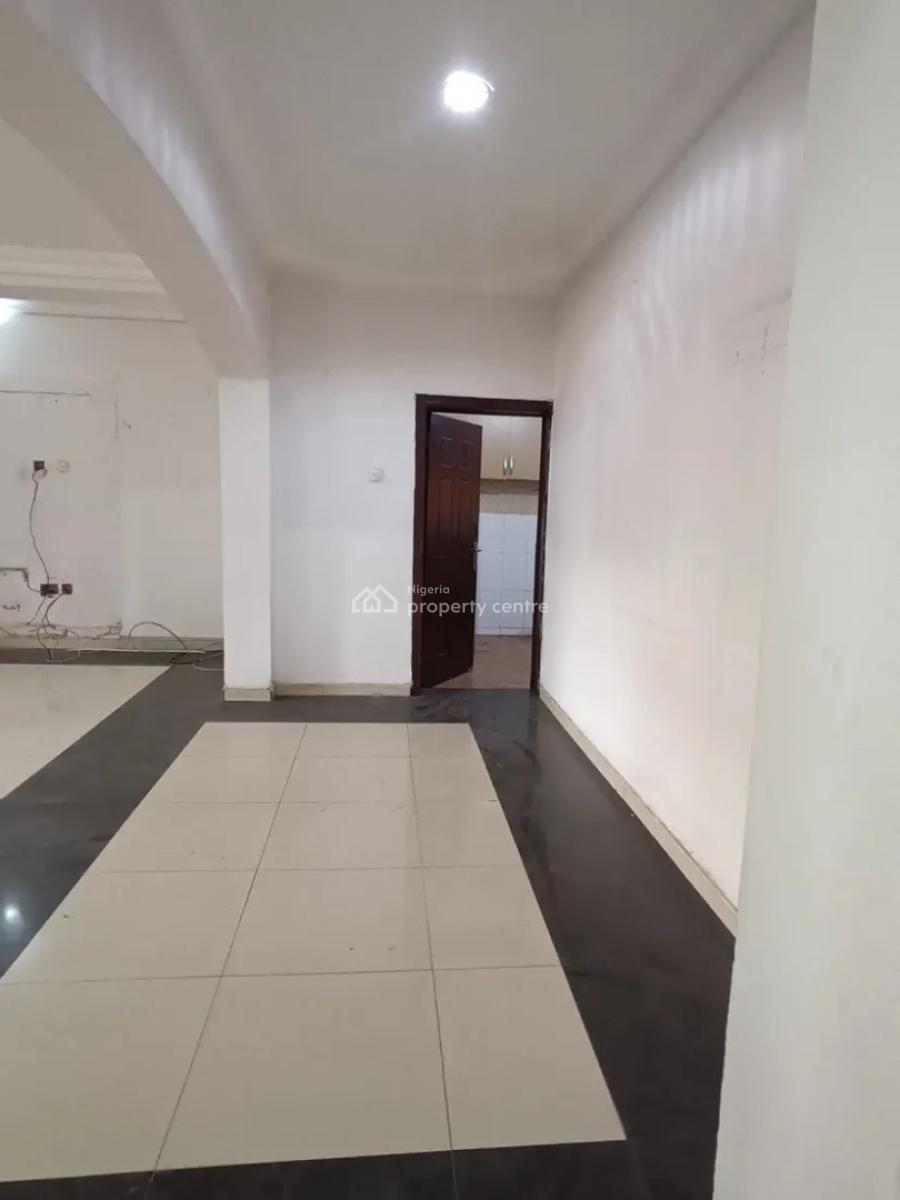 3 Bedroom Ensuite Apartment, Gaduwa Housing Estate, Gaduwa, Abuja, Flat / Apartment for Rent