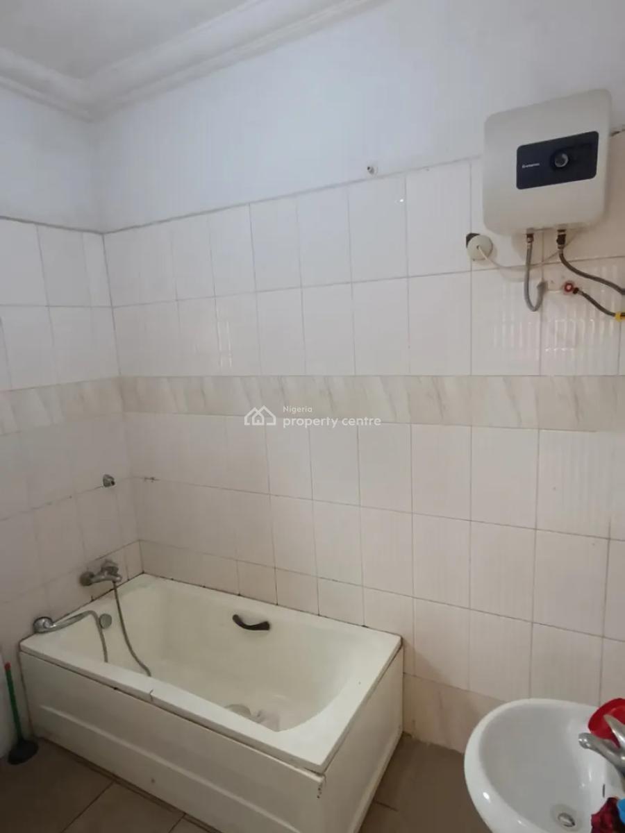 3 Bedroom Ensuite Apartment, Gaduwa Housing Estate, Gaduwa, Abuja, Flat / Apartment for Rent
