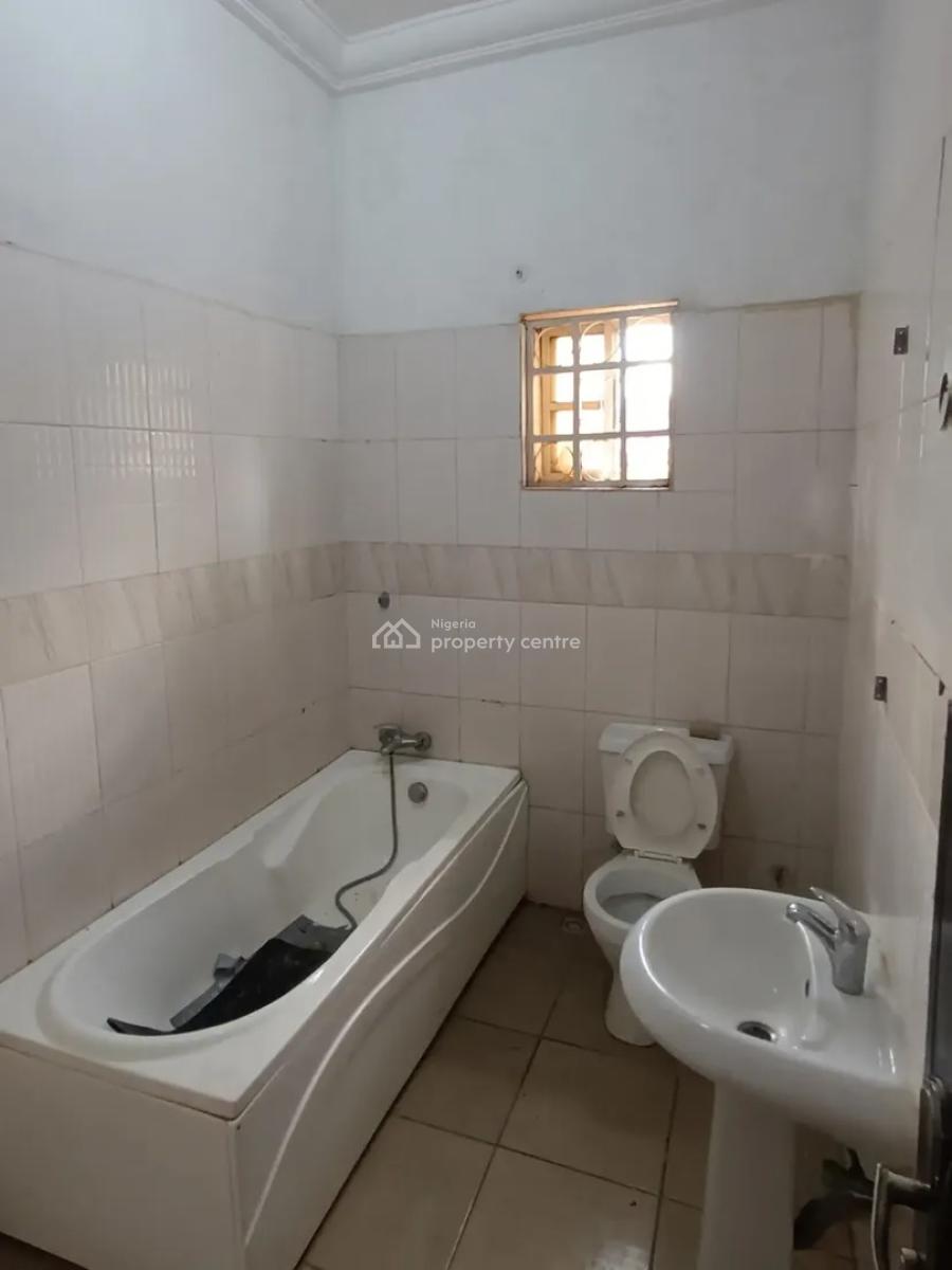 3 Bedroom Ensuite Apartment, Gaduwa Housing Estate, Gaduwa, Abuja, Flat / Apartment for Rent