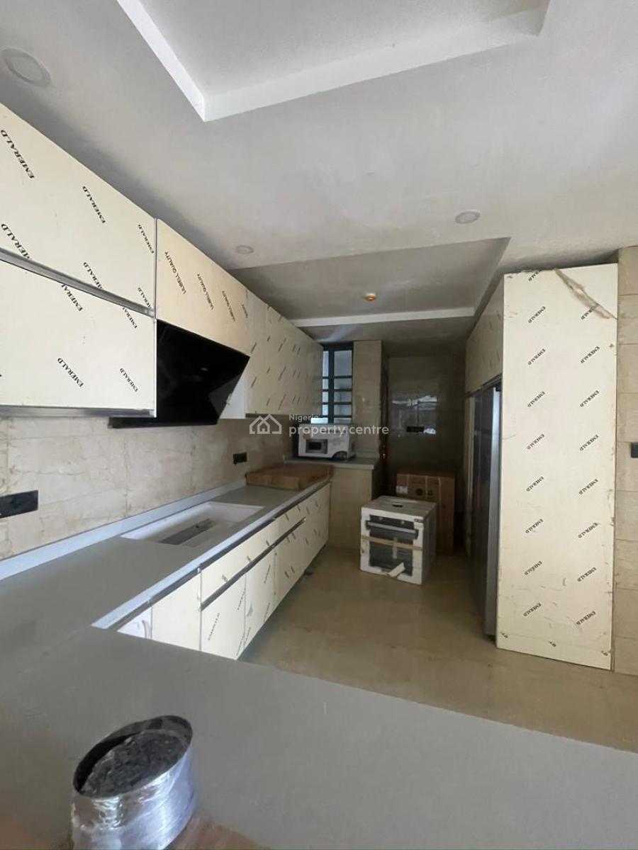 3 Bedroom Apartment with Swimming Pool, Victoria Island (vi), Lagos, House for Rent