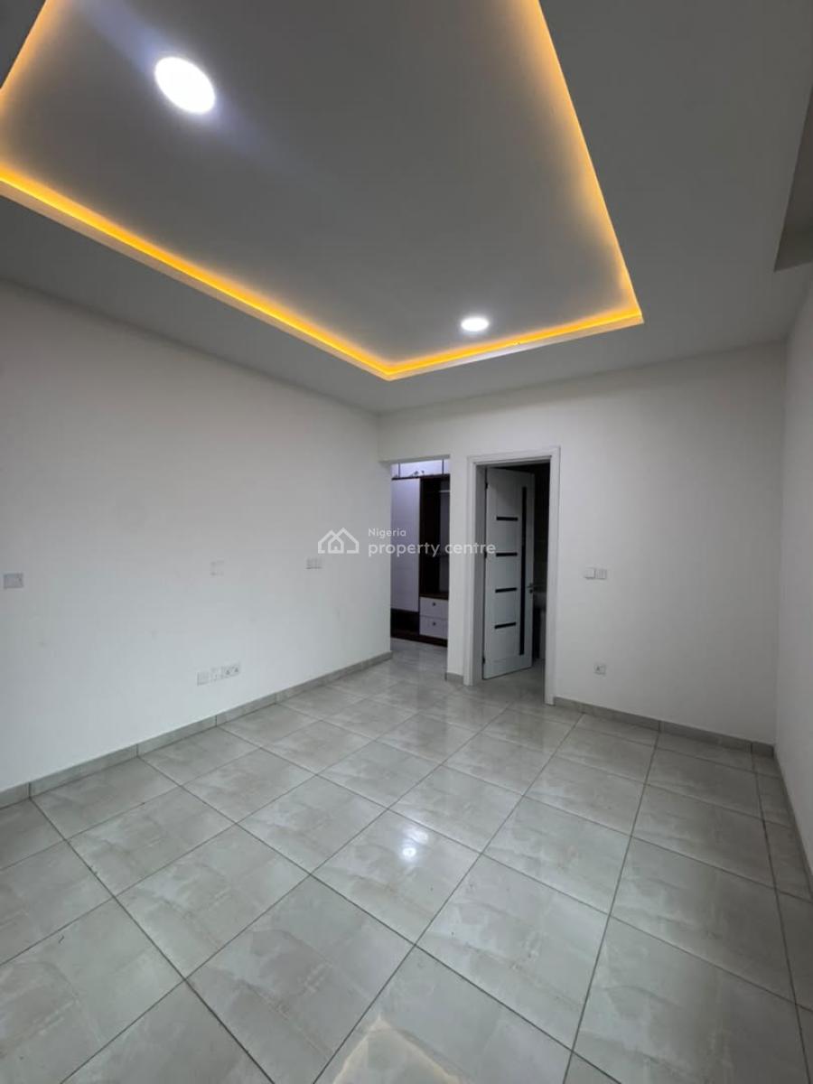 Luxury 3-bedroom Flat with Excellent Facility, Lekki Phase 1, Lekki, Lagos, Flat / Apartment for Sale