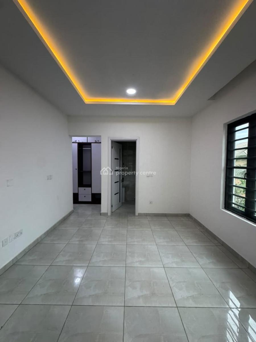 Luxury 3-bedroom Flat with Excellent Facility, Lekki Phase 1, Lekki, Lagos, Flat / Apartment for Sale