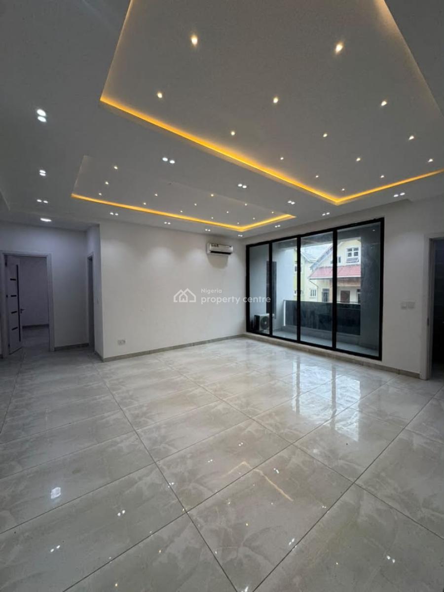 Luxury 3-bedroom Flat with Excellent Facility, Lekki Phase 1, Lekki, Lagos, Flat / Apartment for Sale