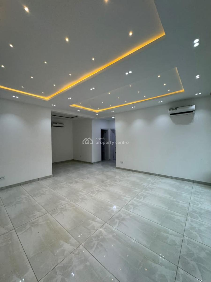 Luxury 3-bedroom Flat with Excellent Facility, Lekki Phase 1, Lekki, Lagos, Flat / Apartment for Sale