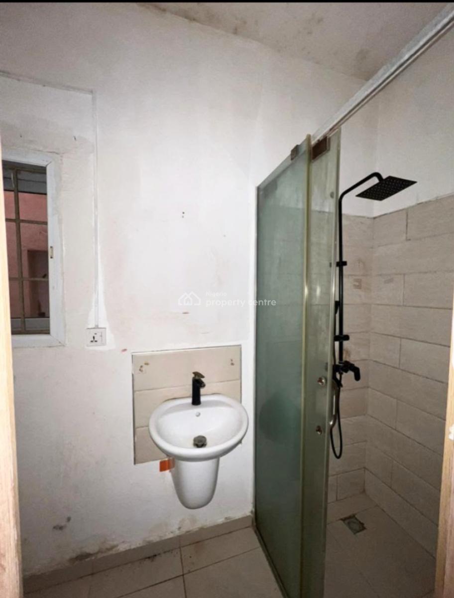 a 2 Bedroom Flat, Agungi, Lekki, Lagos, Flat / Apartment for Rent