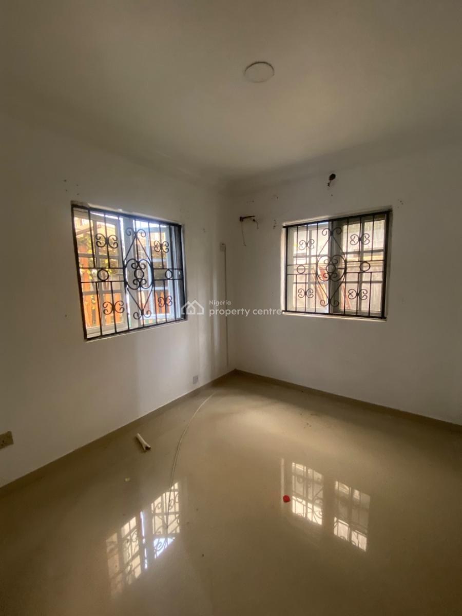 2 Bedroom Apartment, Lekki Phase 1, Lekki, Lagos, Flat / Apartment for Rent