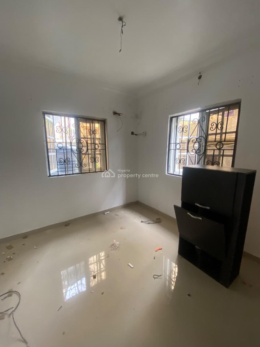 2 Bedroom Apartment, Lekki Phase 1, Lekki, Lagos, Flat / Apartment for Rent