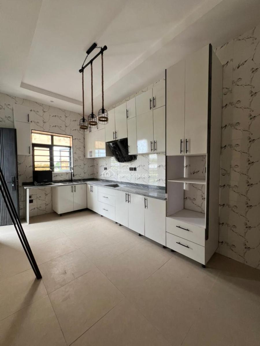 Brand New 2 Bedroom Apartment, Ajah, Lagos, Flat / Apartment for Rent