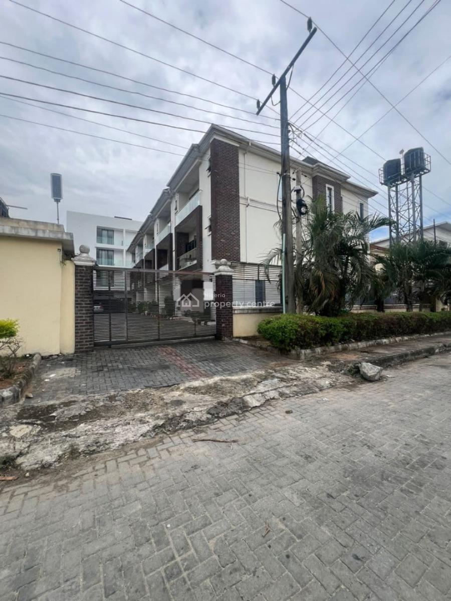 Well Maintained 4-bedroom Terrace Duplex with Bq in a Secure Estate, Lekki Phase 1, Lekki, Lagos, Terraced Duplex for Rent