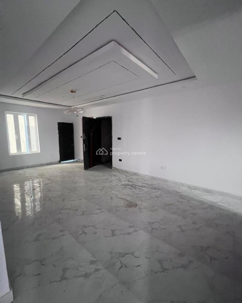 2 Bedroom Apartment, Lekki, Lagos, Block of Flats for Sale