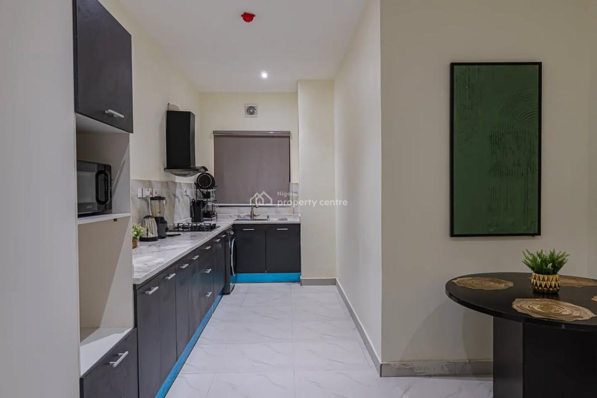3 Bedroom Apartment, Guzape District, Abuja, Flat / Apartment for Rent