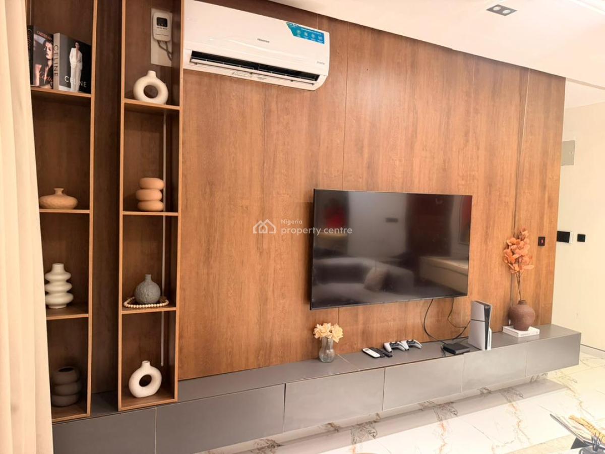 Stunning Fully Furnished 2 Bedroom Apartment in a Secure Estate, Ikate, Lekki, Lagos, Flat / Apartment for Rent
