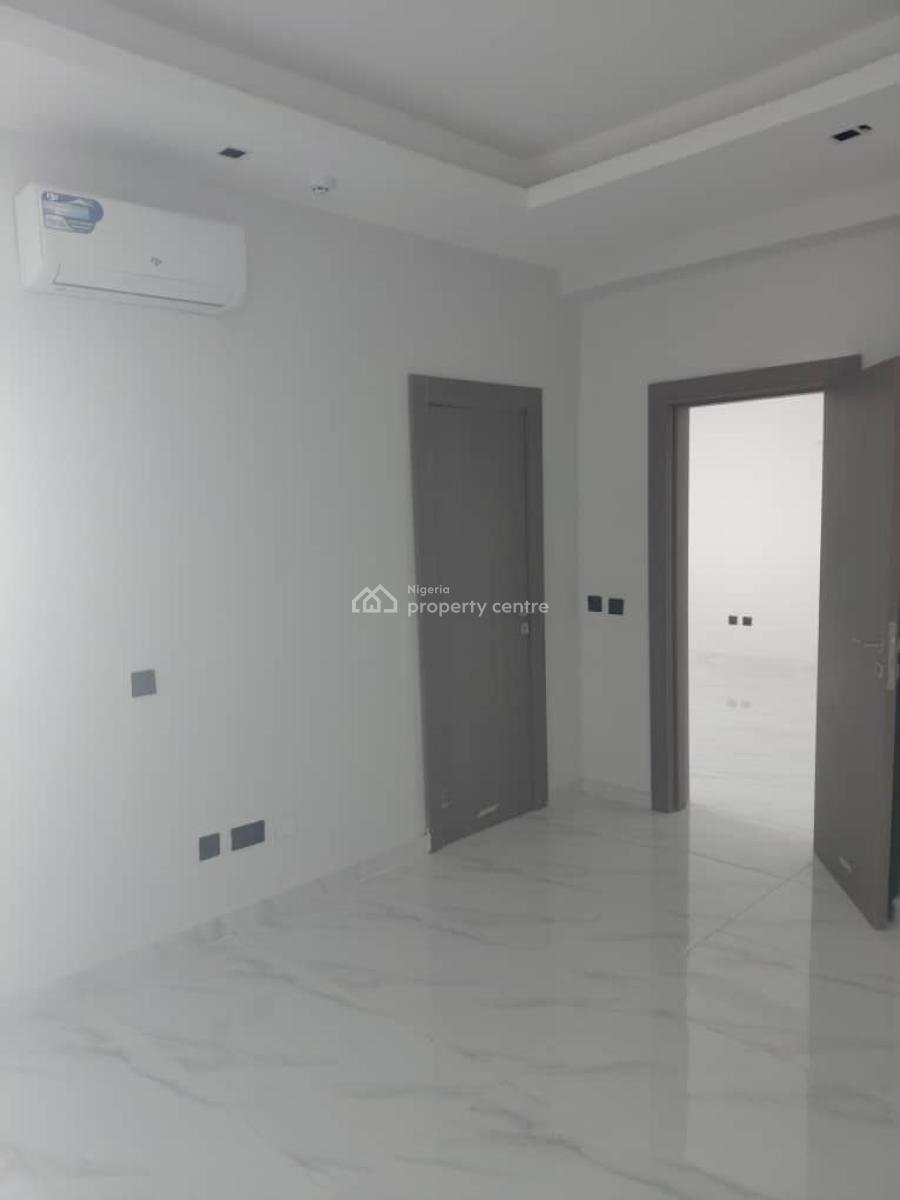 2 Bedroom Flat with a Bq, Victoria Island (vi), Lagos, Flat / Apartment for Rent
