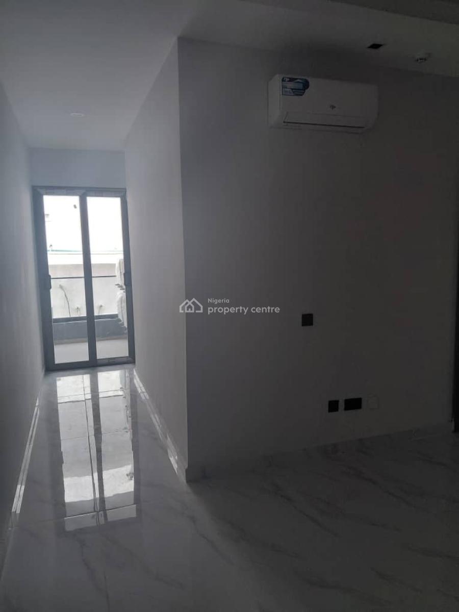 2 Bedroom Flat with a Bq, Victoria Island (vi), Lagos, Flat / Apartment for Rent