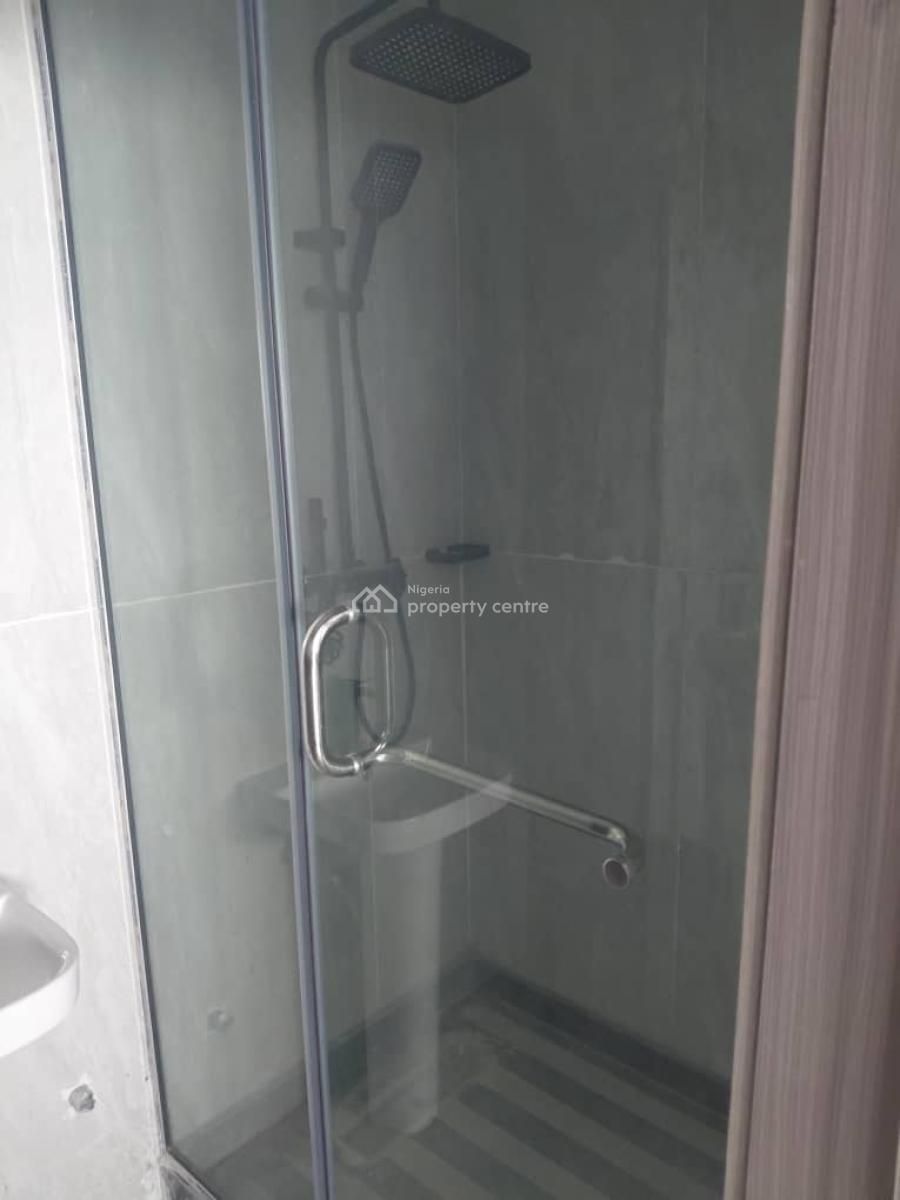 2 Bedroom Flat with a Bq, Victoria Island (vi), Lagos, Flat / Apartment for Rent