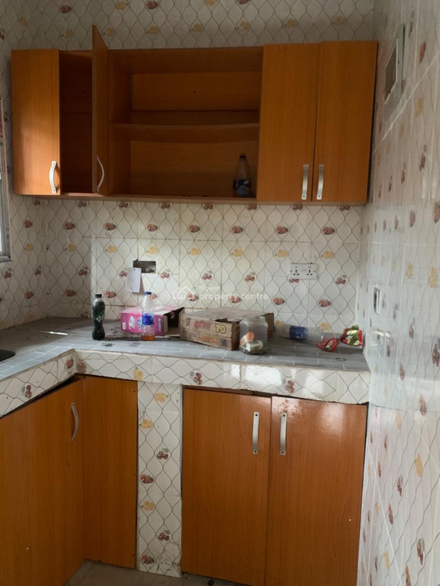 Luxury Mini Flat, Gra Phase 1, Magodo, Lagos, Mini Flat (room and Parlour) for Rent