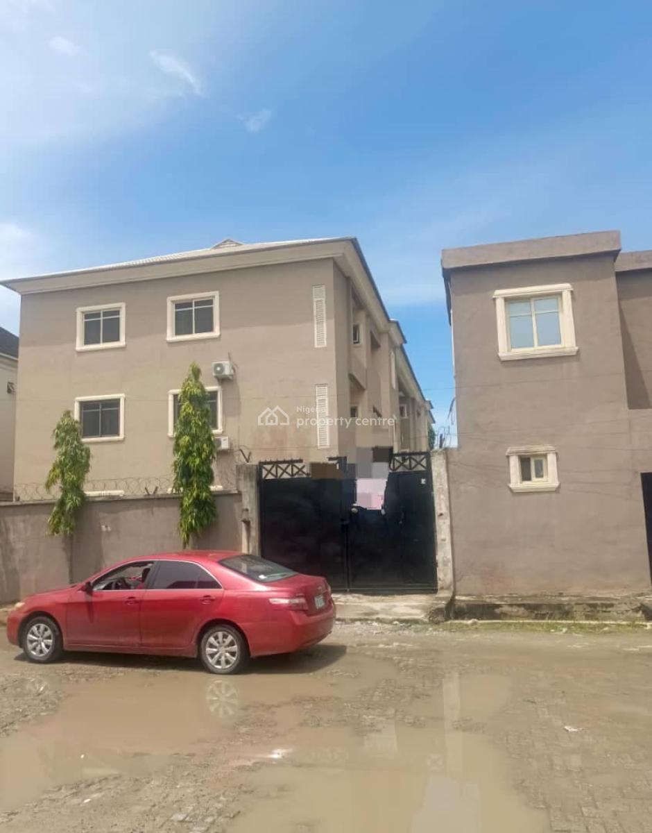 Spacious 2-bedroom Apartment in a Secure Estate, Ikate, Lekki, Lagos, Flat / Apartment for Rent