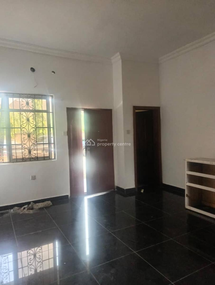 Spacious 2-bedroom Apartment in a Secure Estate, Ikate, Lekki, Lagos, Flat / Apartment for Rent