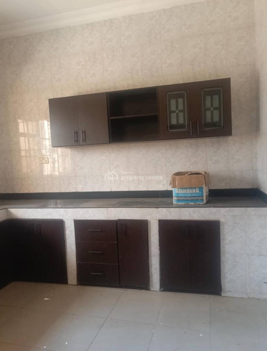 Spacious 2-bedroom Apartment in a Secure Estate, Ikate, Lekki, Lagos, Flat / Apartment for Rent