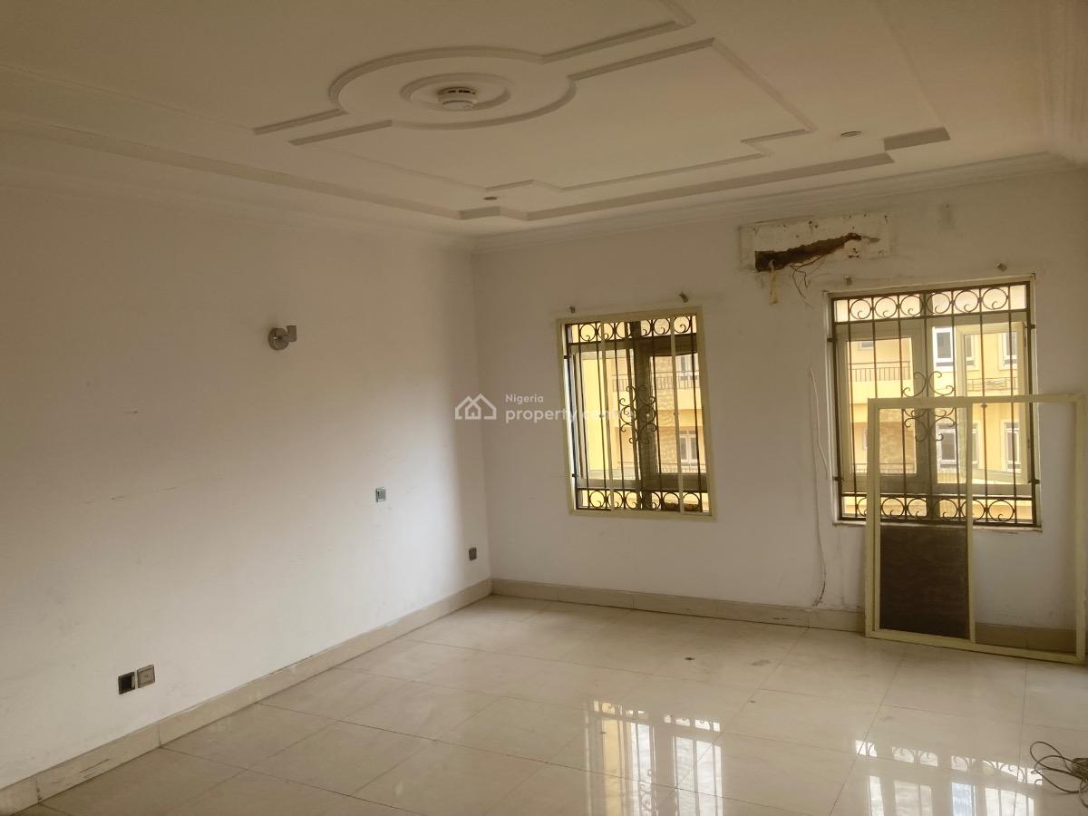 Luxury and Well Spacious 4 Bedroom Terraced Duplexes with Bq, Ikeja Gra, Ikeja, Lagos, Terraced Duplex for Rent