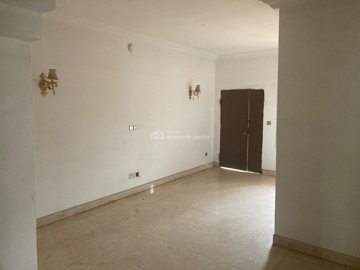 Luxury and Well Spacious 4 Bedroom Terraced Duplexes with Bq, Ikeja Gra, Ikeja, Lagos, Terraced Duplex for Rent
