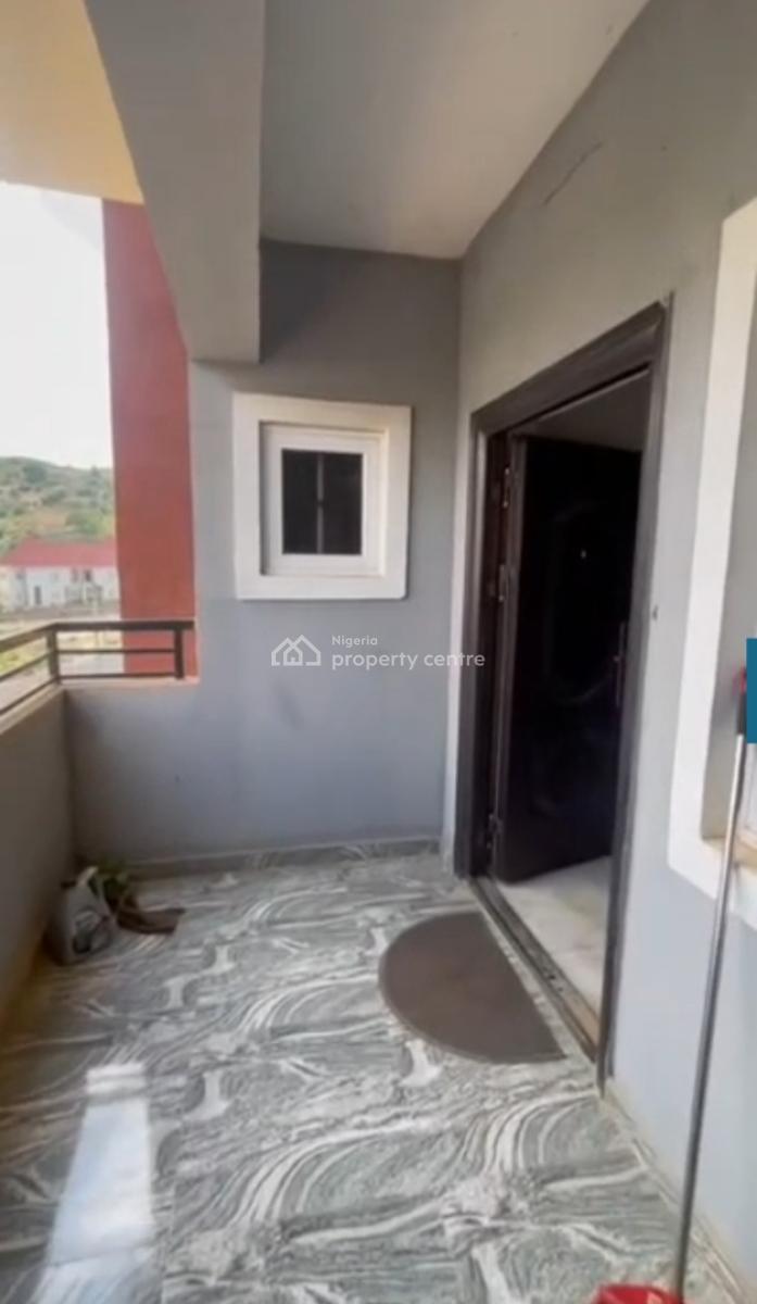 3 Bedroom Flat, Main, Guzape District, Abuja, Flat / Apartment for Rent