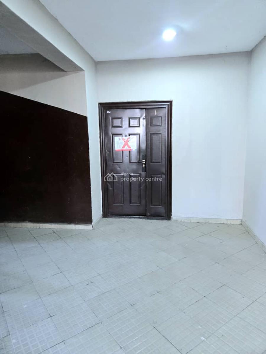 Newly Refurbished 3 Bedroom Apartment with Bq, Ikate, Lekki, Lagos, Flat / Apartment for Sale